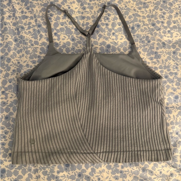 Lululemon | Sports Bra | Size 10 - Picture 3 of 4